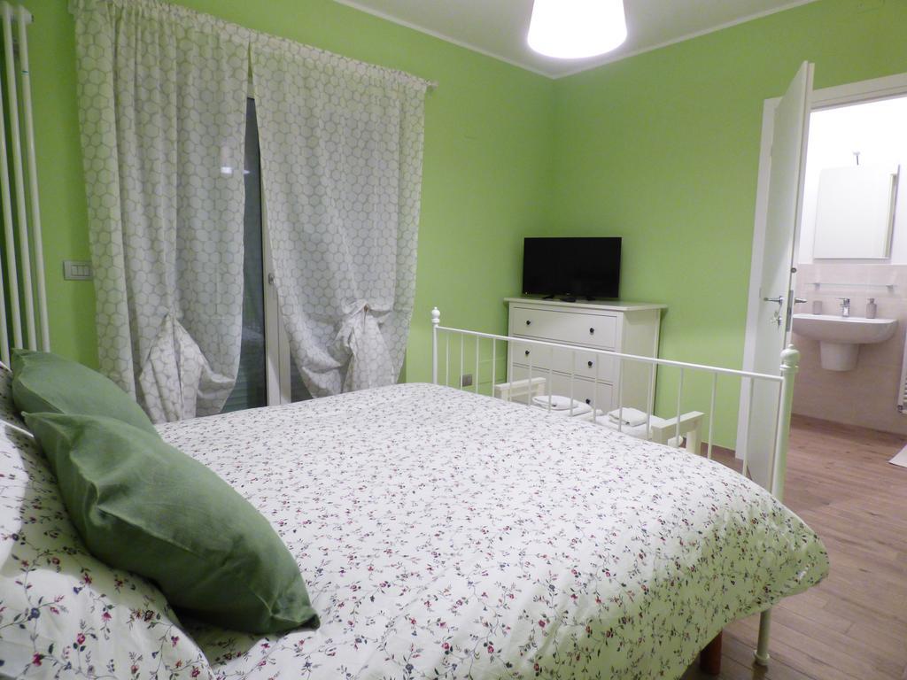 Giravento Bed & Breakfast Борго Сан Далмацо Екстериор снимка